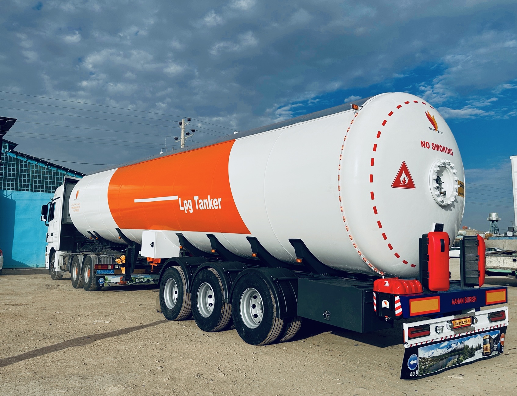 تریلر حمل گاز مایع